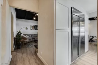 Photo #5: 2514329 Listing 