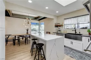 Photo #6: 2514329 Listing 