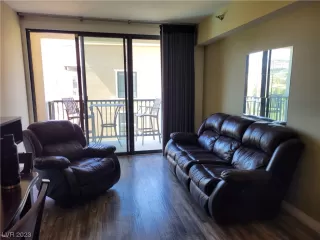 Photo #4: 2514347 Listing 