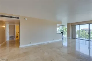 Photo #5: 2514349 Listing 