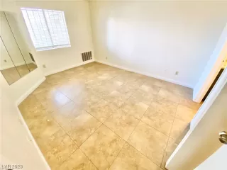 Photo #4: 2514381 Listing 