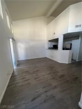 Photo #2: 2514444 Listing 