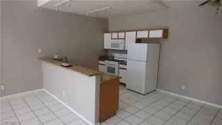 Photo #3: 2514477 Listing 