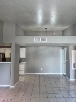 Photo #2: 2514515 Listing 