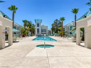 Photo #1: 2514542 Listing 