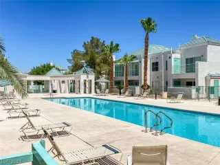 Photo #6: 2514542 Listing 