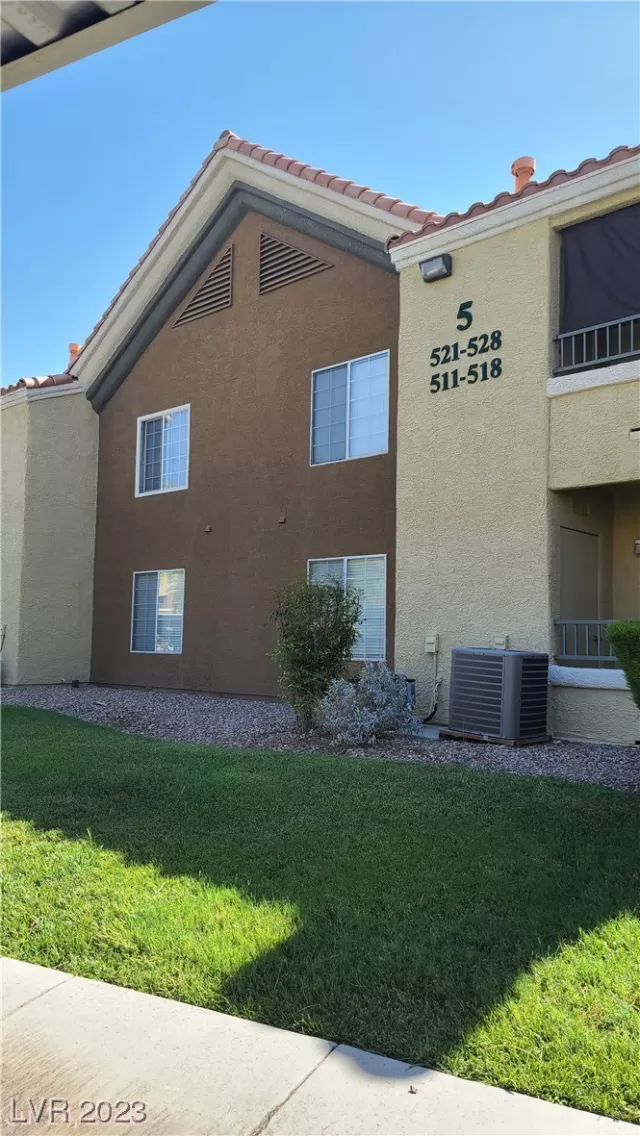 MLS: 2514544 Condo For Sale