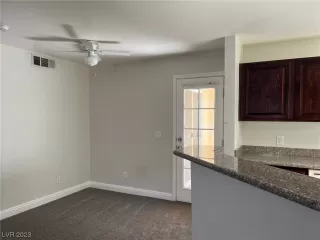 Photo #6: 2514591 Listing 