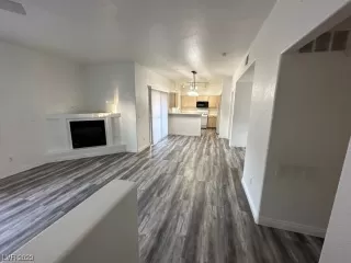 Photo #4: 2514623 Listing 