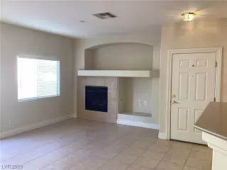 Photo #5: 2514635 Listing 