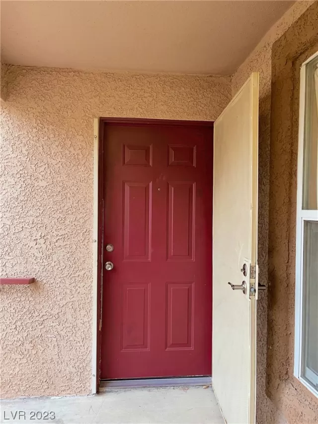 MLS: 2514657 Condo For Sale