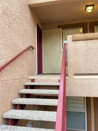 Photo #3: 2514657 Listing 