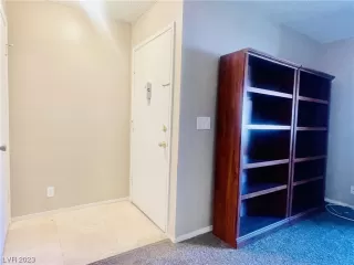 Photo #1: 2514662 Listing 