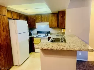 Photo #6: 2514662 Listing 