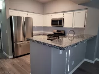 Photo #6: 2514676 Listing 