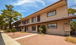 Photo #1: 2514679 Listing