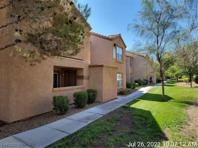 MLS: 2514684 Condo For Sale