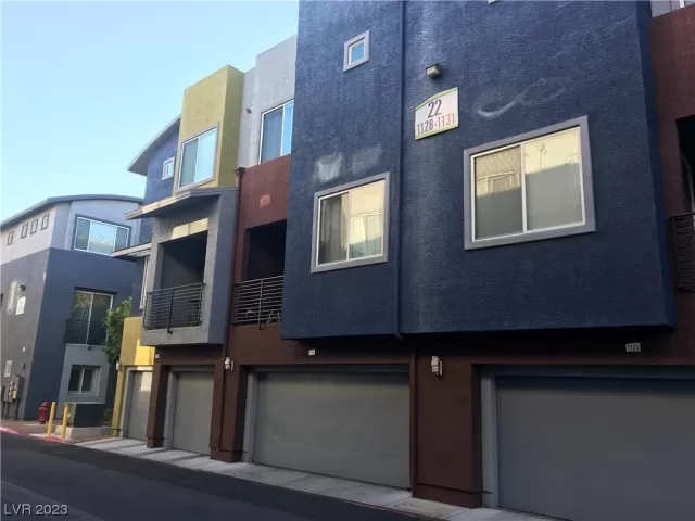 MLS: 2514732 Condo For Sale