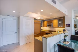 Photo #5: 2514734 Listing