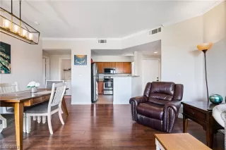 Photo #6: 2514739 Listing 