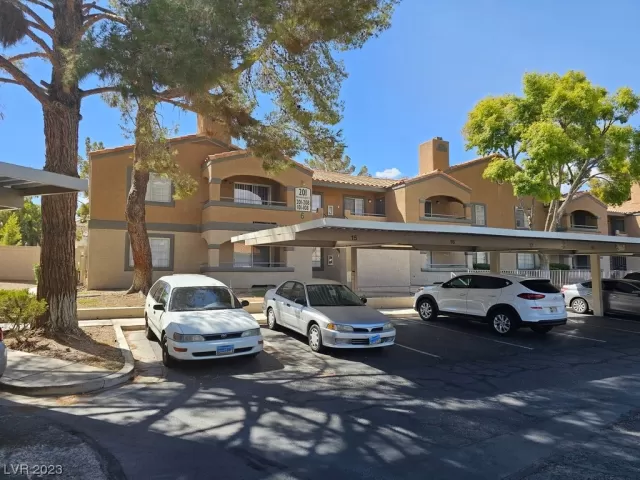 MLS: 2514745 Condo For Sale