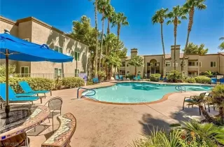 Photo #1: 2514748 Listing