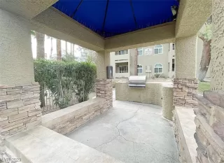 Photo #4: 2514748 Listing