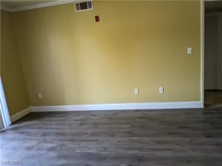 Photo #2: 2514791 Listing 