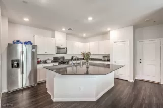Photo #6: 2514804 Listing 