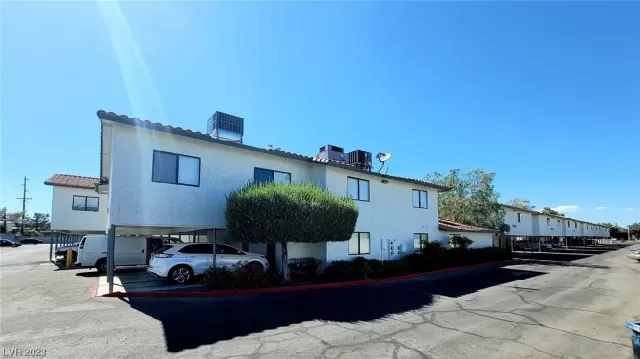 MLS: 2514824 Condo For Sale