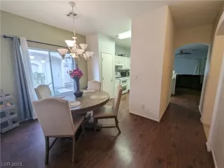 Photo #6: 2514829 Listing