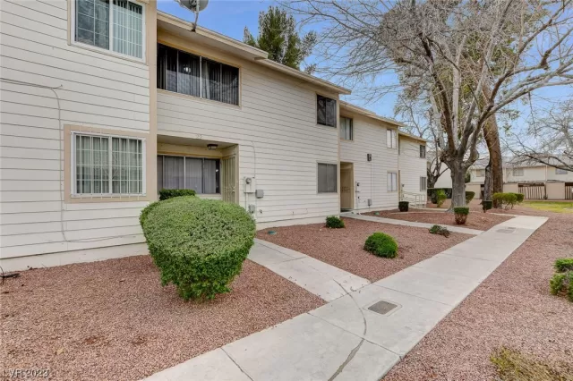 MLS: 2514837 Condo For Sale