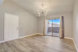 Photo #2: 2514853 Listing 