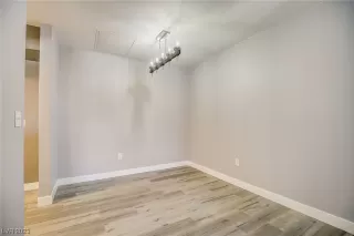 Photo #5: 2514853 Listing 