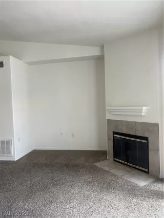 Photo #1: 2514857 Listing 