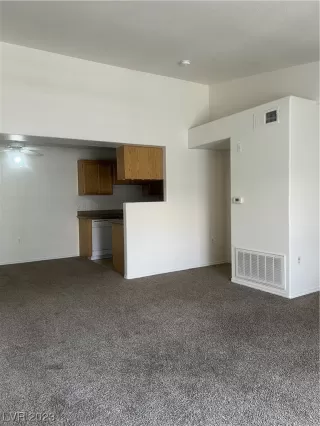 Photo #2: 2514857 Listing 