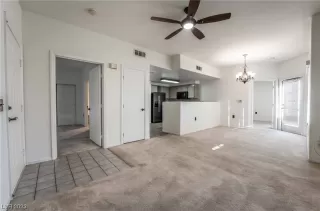 Photo #2: 2514860 Listing 