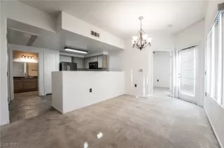 Photo #3: 2514860 Listing 