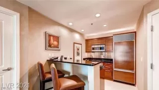 Photo #1: 2514896 Listing 