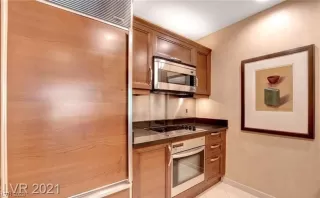 Photo #2: 2514896 Listing 