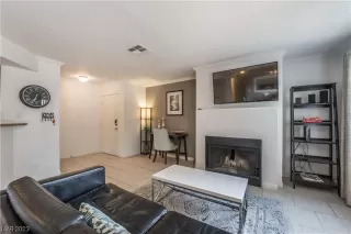 Photo #6: 2514939 Listing 