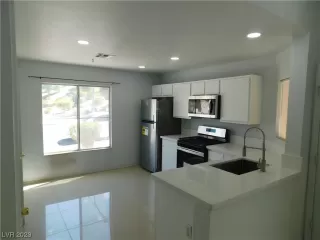 Photo #3: 2514944 Listing 