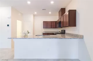 Photo #4: 2514955 Listing 