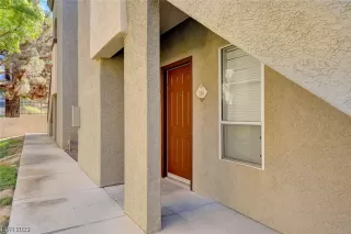 Photo #5: 2514999 Listing