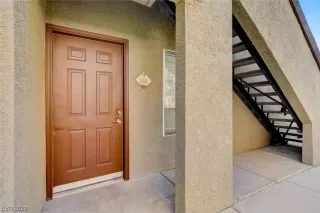 Photo #6: 2514999 Listing