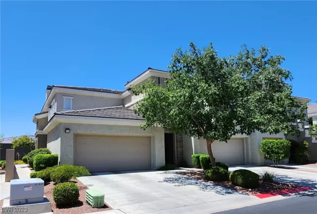 MLS: 2515050 Condo For Sale