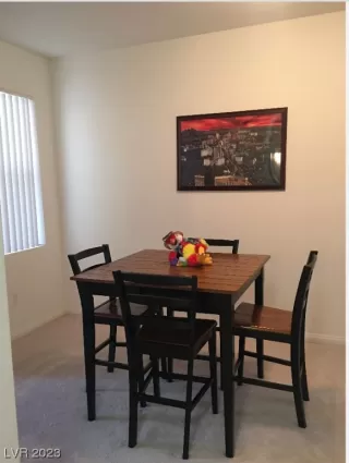 Photo #3: 2515063 Listing