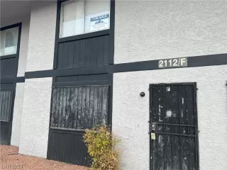 Photo #1: 2515081 Listing 