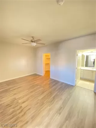 Photo #6: 2515090 Listing