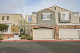 Photo #1: 2515125 Listing 